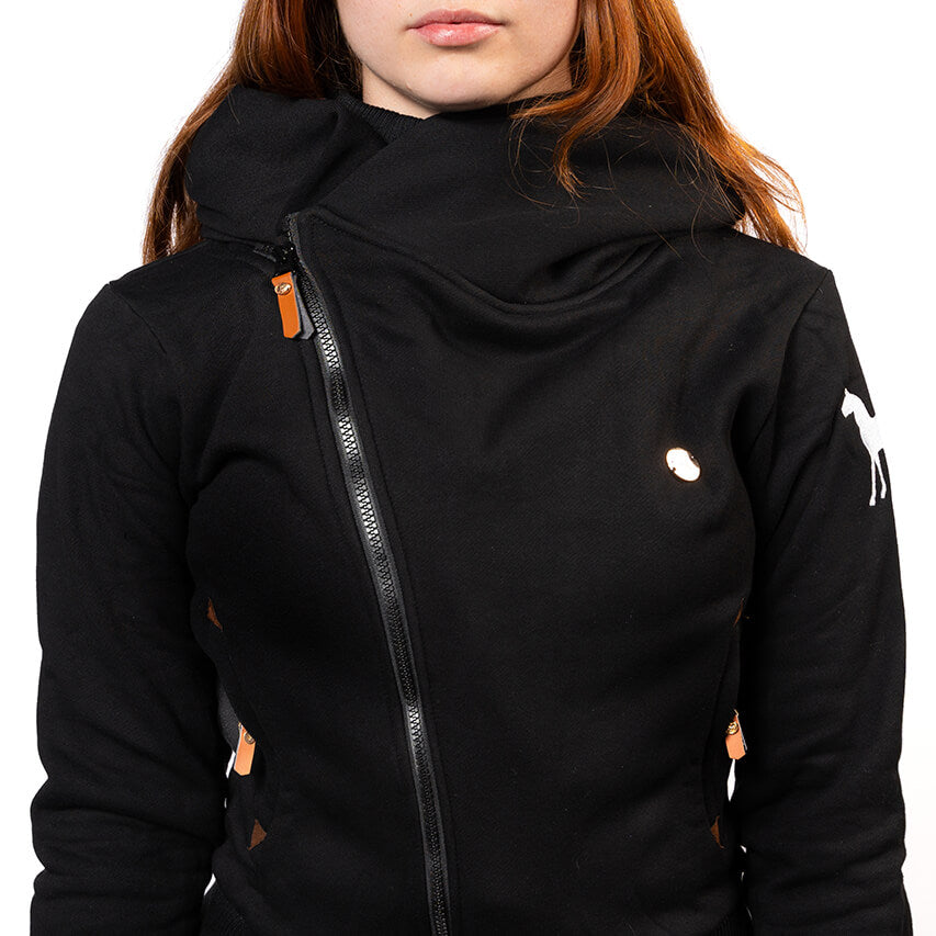 Cuddle Hoodie in Onyx