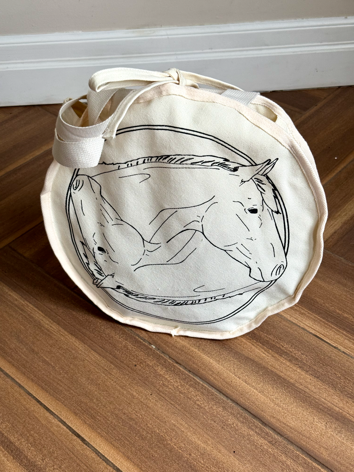 Intertwined Circle Tote